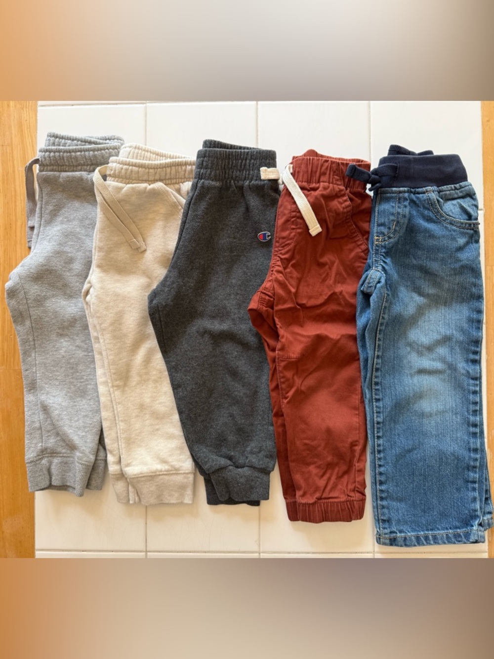 Toddler Boys Lot Size 2T & 3T Pants 5 Pairs Joggers Sweatpants Jeans Kids - Picture 2 of 16